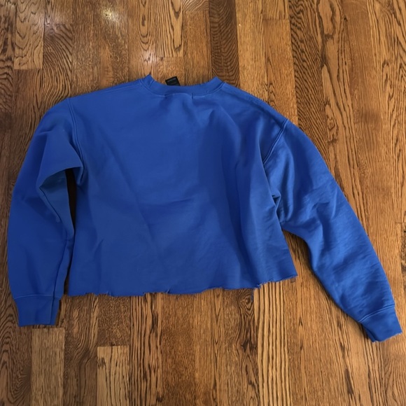 Prince Peter Girl’s Michigan 1837 Blue Sweatshirt Size Medium - Picture 4 of 5